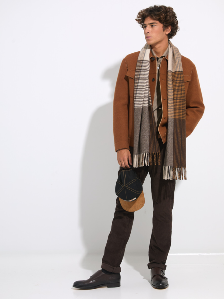 Heren shop the look van For all Mankind, Hackett, Liu Jo, Mos Mosh, Stetson en Doucals Winter 2025 shoot 1