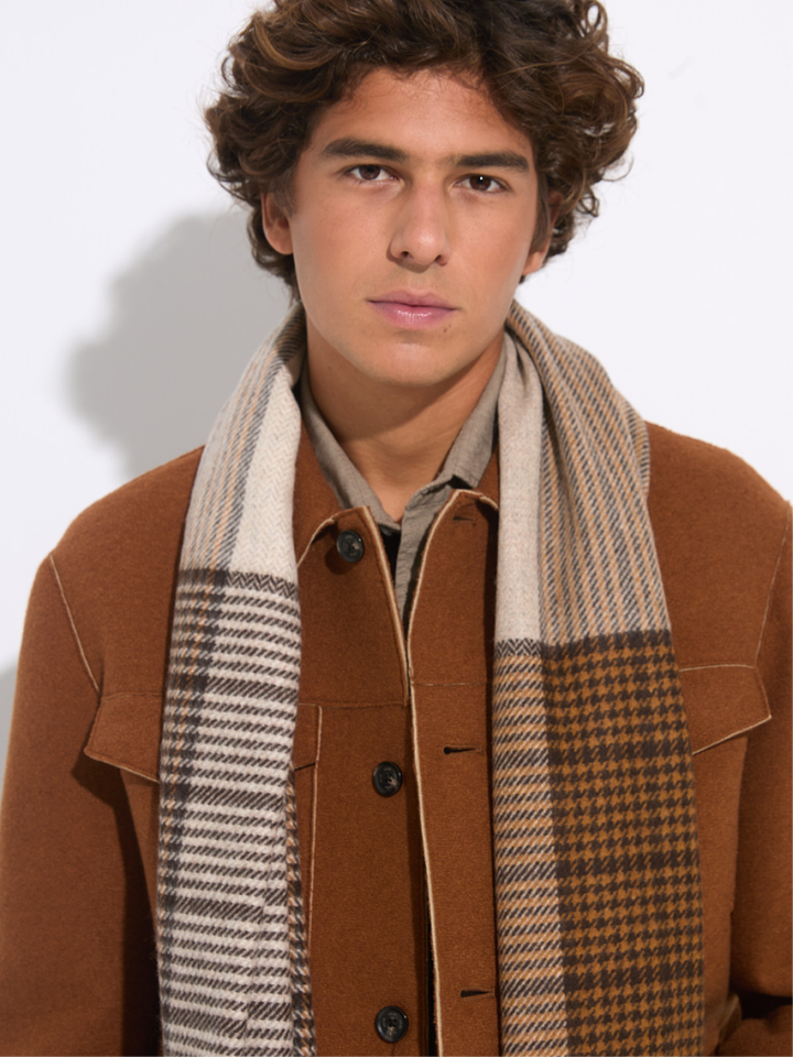 Heren shop the look van For all Mankind, Hackett, Liu Jo, Mos Mosh, Stetson en Doucals Winter 2025 shoot 1