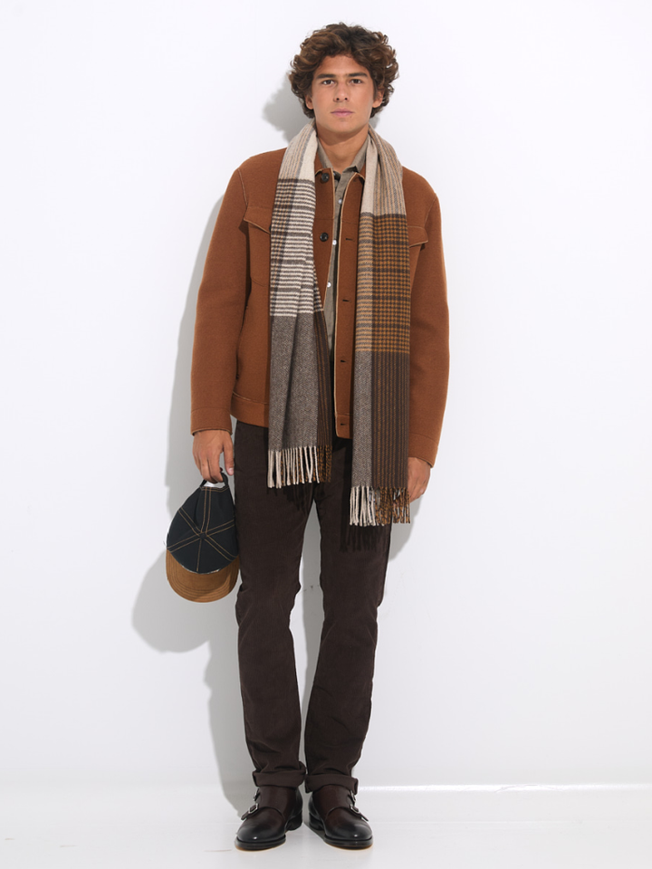 Heren shop the look van For all Mankind, Hackett, Liu Jo, Mos Mosh, Stetson en Doucals Winter 2025 shoot 1