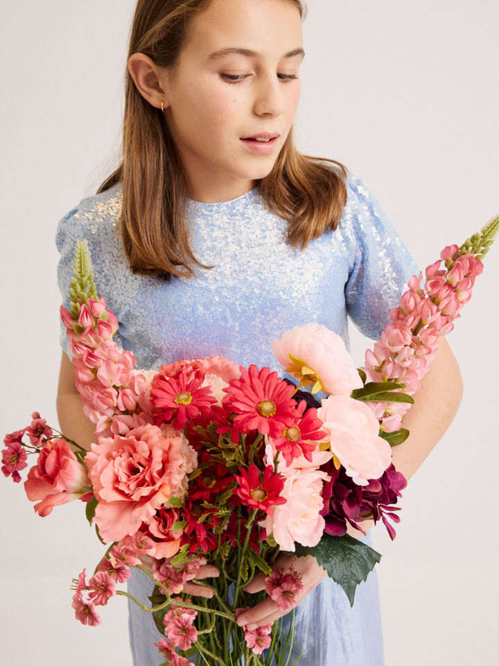 Meisjes shop the look van Blue Bay en Rtb Zomer 2026 communie campagne
