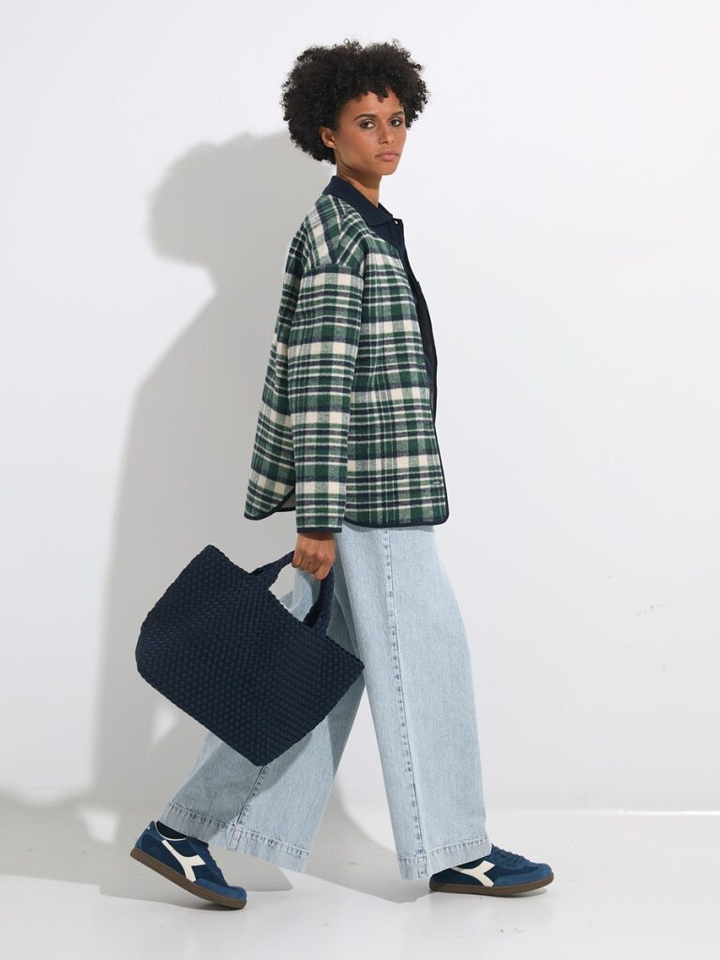 Dames shop the look van Diadora, Frnch, Ichi en Naghedi Winter 2025 shoot 1