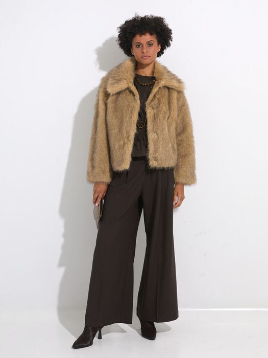 Dames shop the look van Grace & Mila, Lola Cruz, Neo Noir, Ellen Beeckmans, Suncoo en Etrier Winter 2025 shoot 1