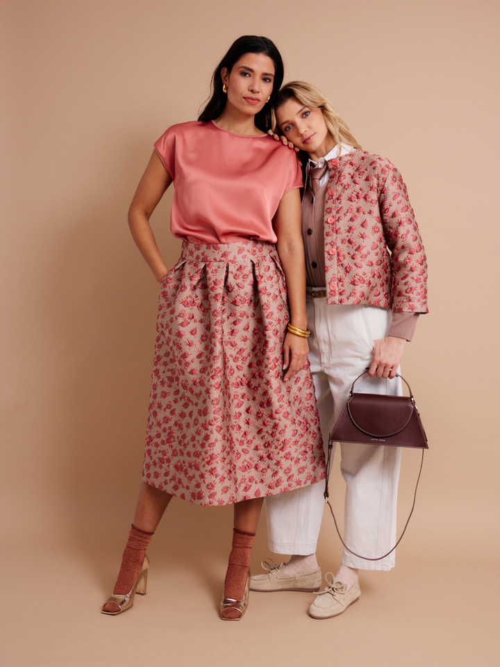 Dames shop the look van Bellerose, Zarina Rouge, Furore, Puraai, Soeur en Selected Zomer 2026 shoot 1