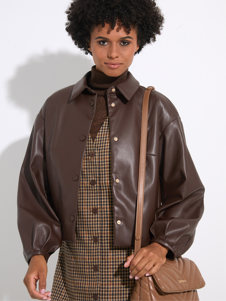 Dames shop the look van Kocca, Liu Jo, Rotta, Twinset en Mrs Hosiery Winter 2025 shoot 1