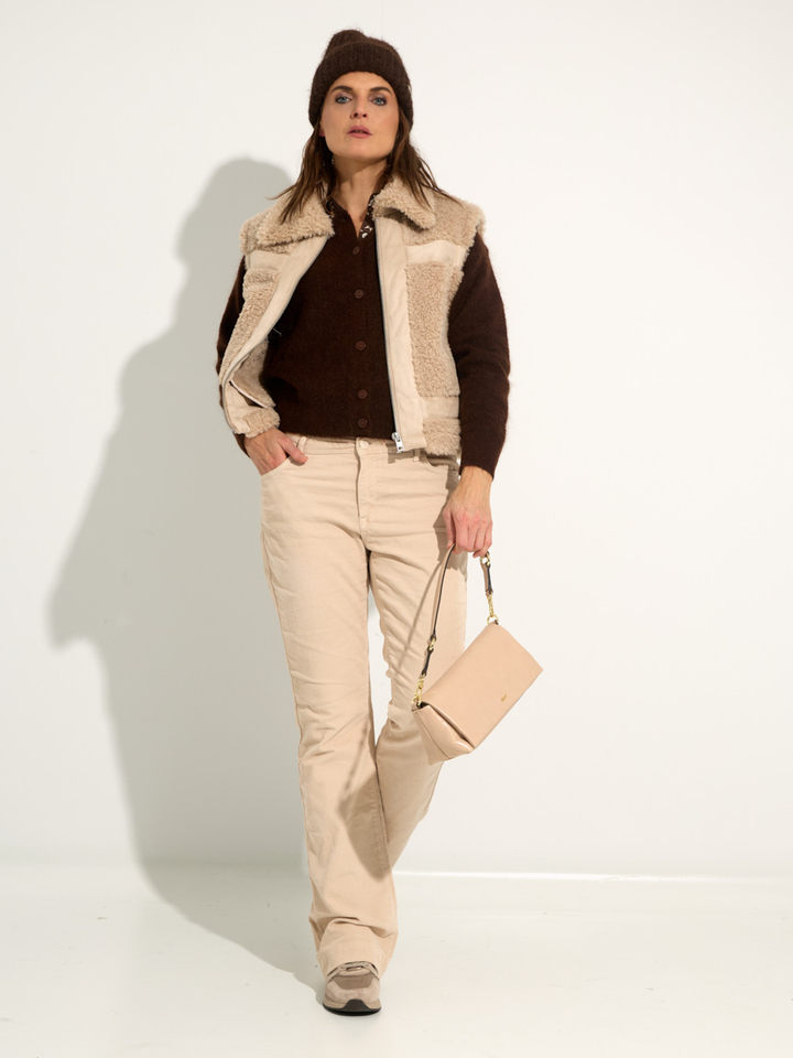 Dames shop the look van Abro, Barts, Minus, Para Mi, Rails, Gabor en Twns Winter 2025 shoot 4