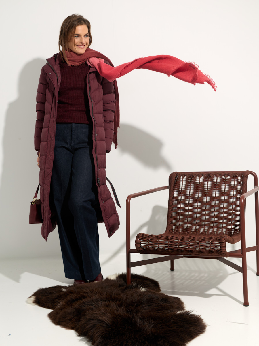 Dames shop the look van Her, Zinda, Scarf, Mp Denmark, Para Mi en Beaumont Winter 2025 shoot 4