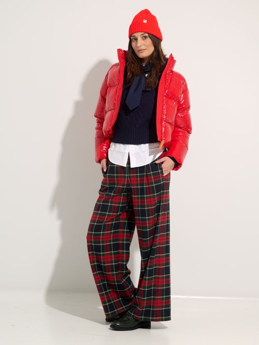 Dames shop the look van Bellerose, Cycleur De Luxe, Profuomo Michaelis, Ralph Lauren, Gertrude Gaston en Mrs Hosiery Winter 2025 shoot 4