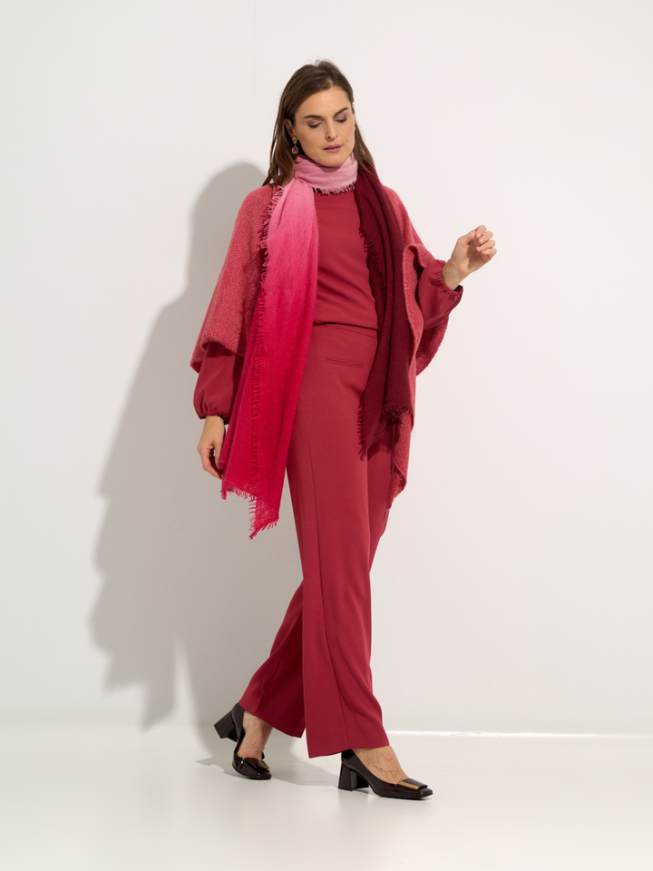 Dames shop the look van Scarf, Furore en Roberto Festa Winter 2025 shoot 4