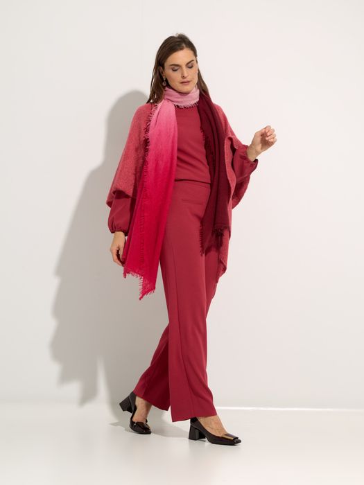 Dames shop the look van Scarf, Furore en Roberto Festa Winter 2025 shoot 4