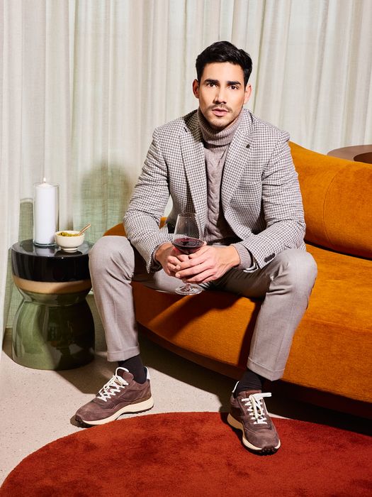 Heren shop the look van Berwich, Floris van Bommel, Gran Sasso en Roy Robson Winter 2025 party campagne