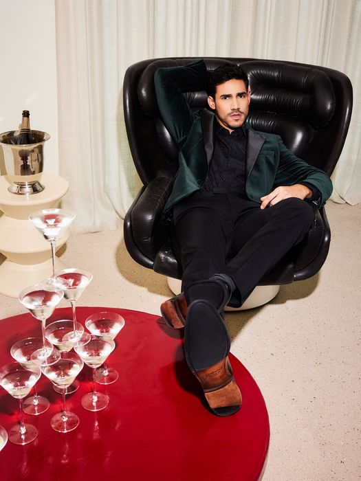 Heren shop the look van Digel, Hugo Boss en Cordwainer Winter 2025 party campagne