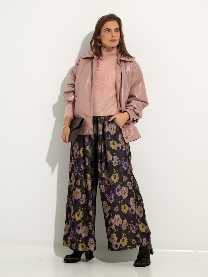 Dames shop the look van JC Sophie, Nathalie Vleeschouwer, Etrier en Trumans Winter 2025 shoot 4
