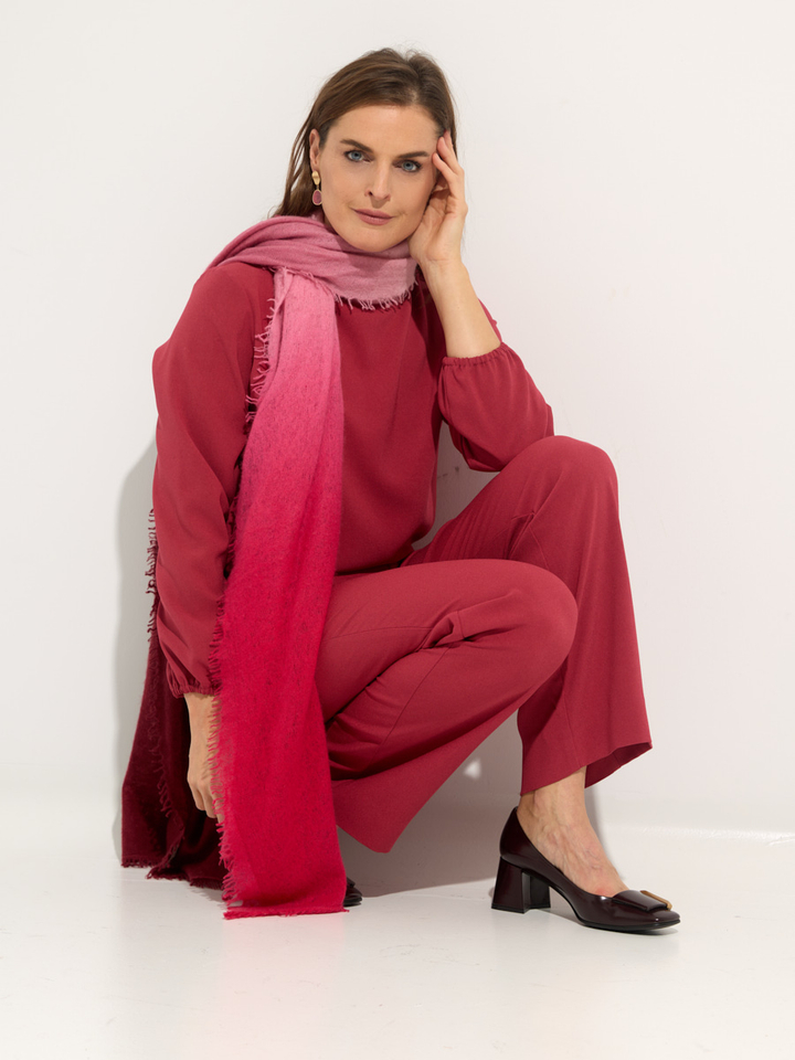 Dames shop the look van Scarf, Furore en Roberto Festa Winter 2025 shoot 4