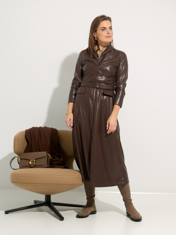 Dames shop the look van Les Cordes, Natan, Rotta, Max & Moi en Coach Winter 2025 shoot 4