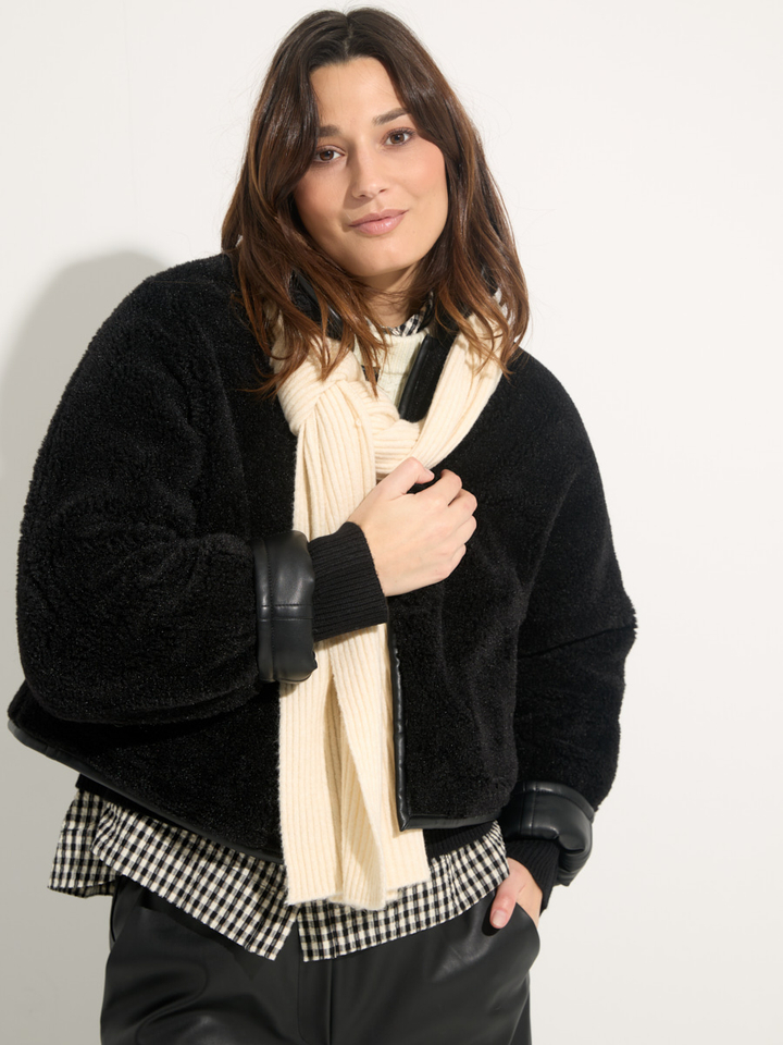 Dames shop the look van Bellerose, Frnch, Ugg, Edited en Suncoo Winter 2025 shoot 4
