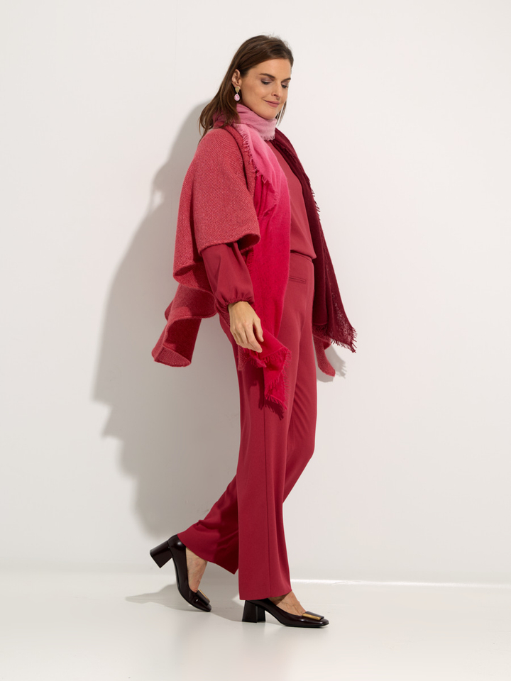 Dames shop the look van Scarf, Furore en Roberto Festa Winter 2025 shoot 4