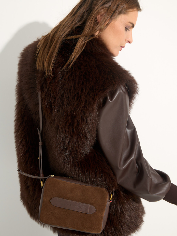 Dames shop the look van Marie Martens, Studio Anneloes, Urbancode en Posa Winter 2025 shoot 4
