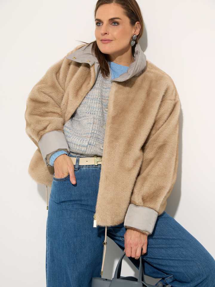 Dames shop the look van Abro, Max Mara Weekend, Max & Moi, Atelier Content en Max & Moi Winter 2025 shoot 4