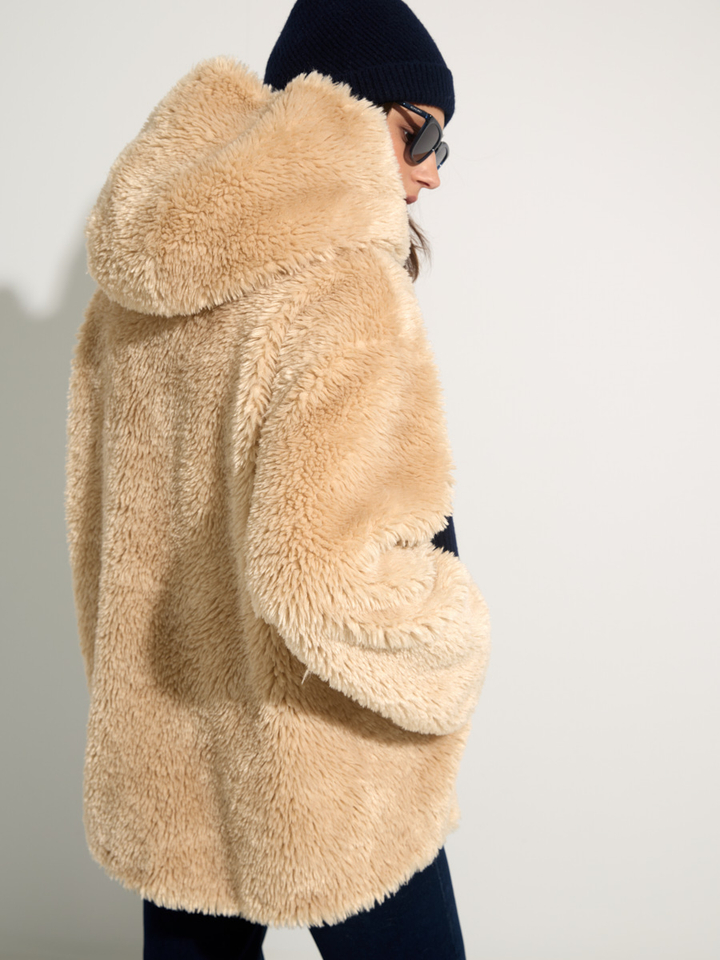 Dames shop the look van Barts, Ghoud, Ibana en Liu Jo Winter 2025 shoot 4