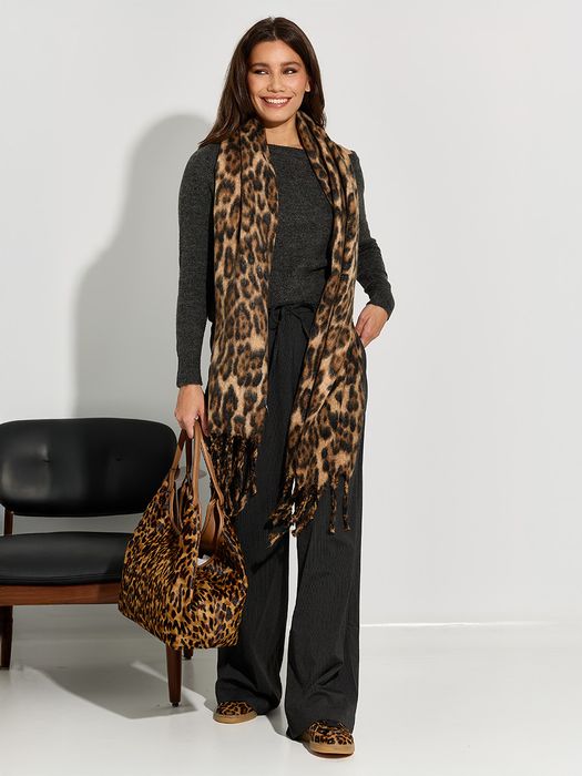 Dames shop the look van Gianni Charini, Grace & Mila, Hoff en Numph Winter 2025 shoot 2