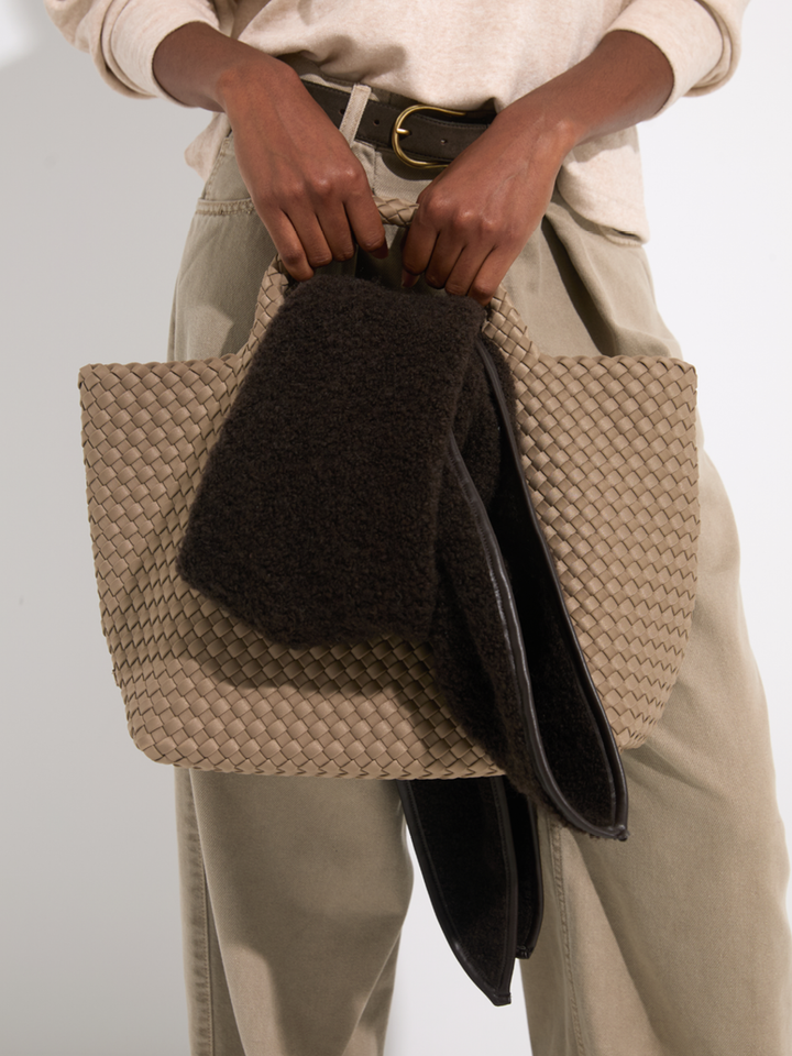 Dames shop the look van K&J, Odare, Haikure en Naghedi Winter 2025