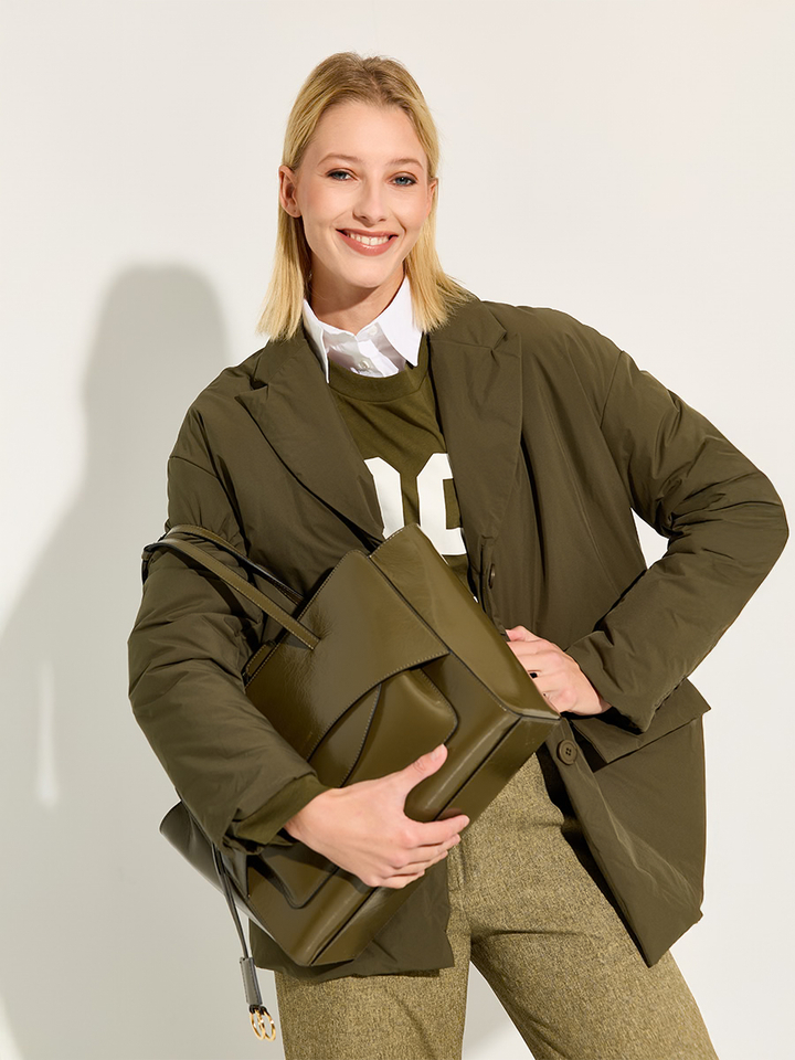Dames shop the look van Baum und pferdgarten, Semicouture en Trumans Winter 2025 shoot 3