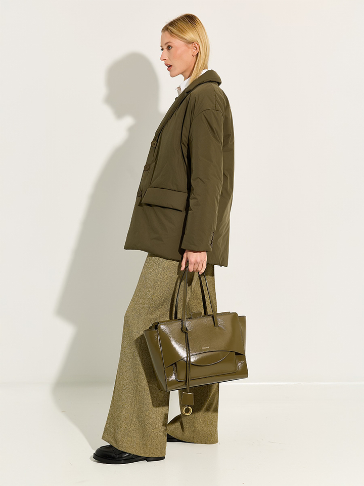 Dames shop the look van Baum und pferdgarten, Semicouture en Trumans Winter 2025 shoot 3