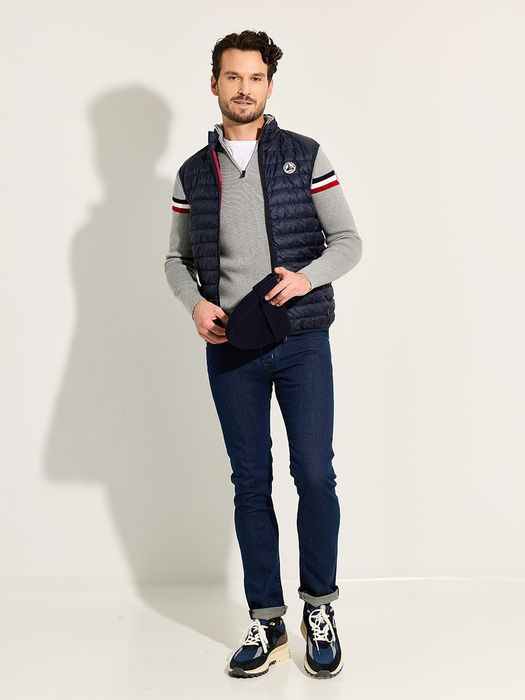 Heren shop the look van Floris van Bommel, Jacob Cohen en Jott Winter 2025 shoot 3