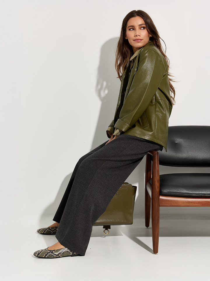 Dames shop the look van Baum und pferdgarten, K&J, Hidesins en Club L'Avenir Winter 2025 shoot 2