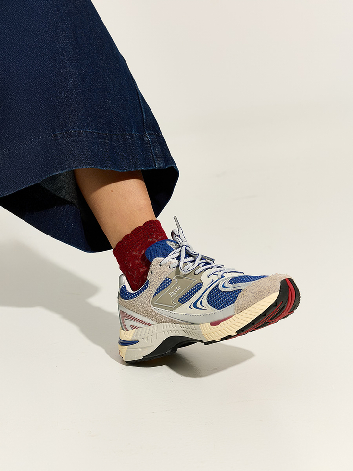 Dames shop the look van Barts, Bellerose, Frnch, Neo Noir en Etonic Winter 2025 shoot 3