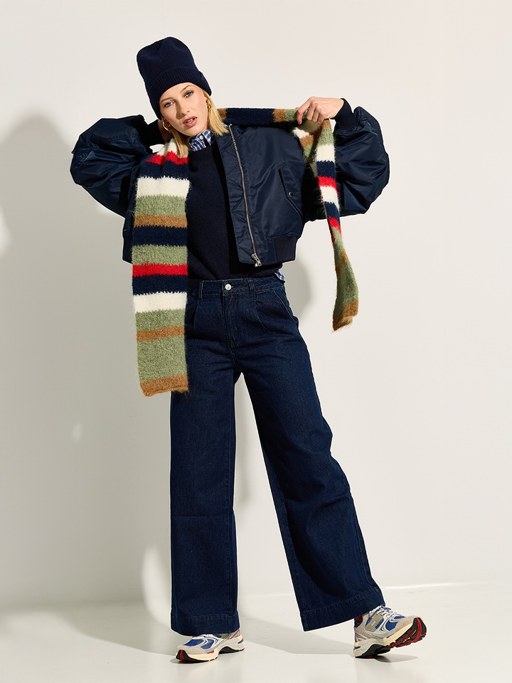Dames shop the look van Barts, Bellerose, Frnch, Neo Noir en Etonic Winter 2025 shoot 3