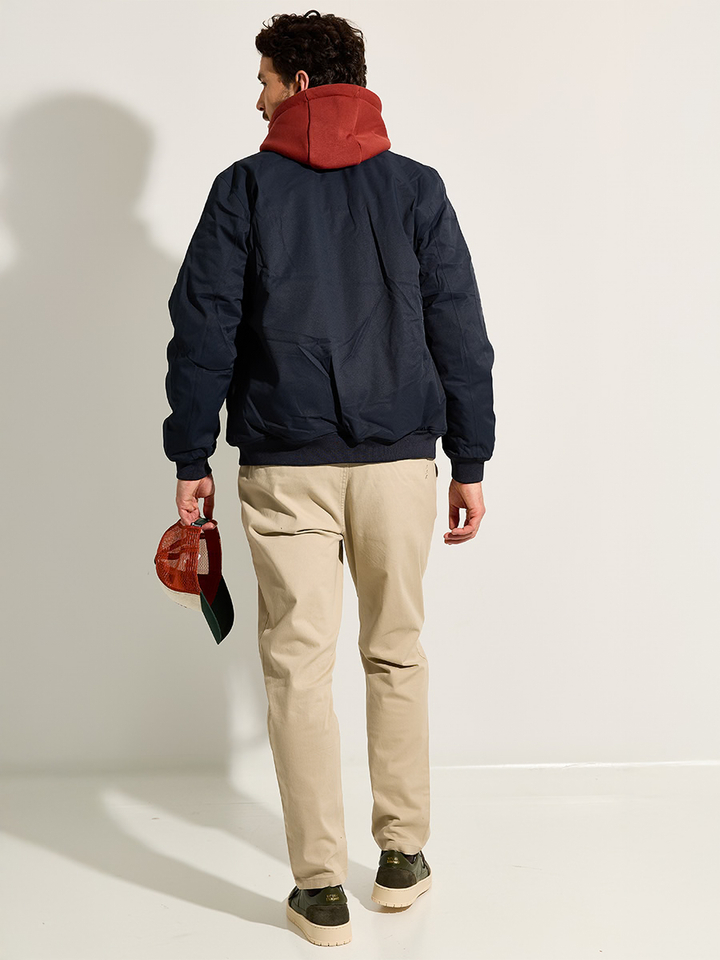Heren shop the look van Faguo, Kway, Scotch & Soda en National Standard Winter 2025 shoot 3