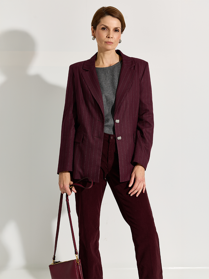 Dames shop the look van Caroline Biss, Gianni Charini, Gigue en Pertini Winter 2025 shoot 2