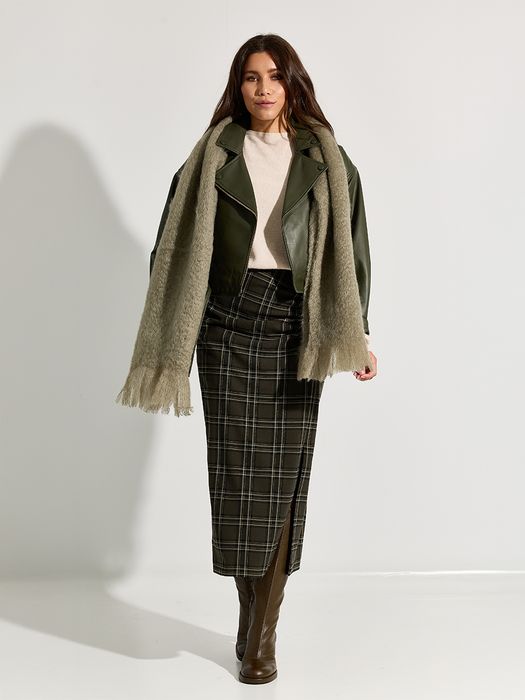 Dames shop the look van Ibana, March23, Zinda en 814 Ezcaray Winter 2025 shoot 2