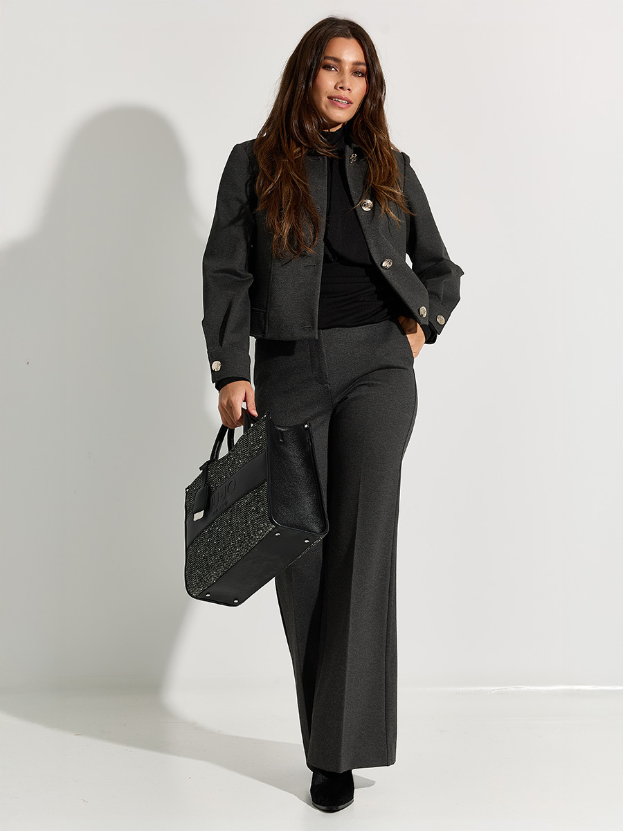 Dames shop the look van Liu Jo en Lola Cruz Winter 2025 shoot 2