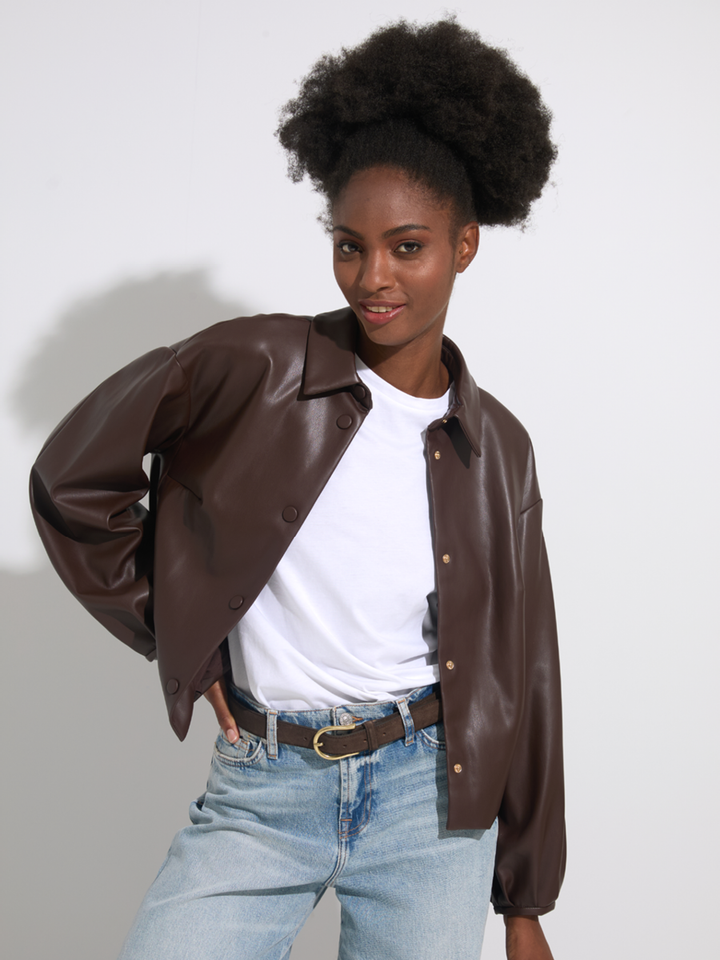 Dames shop the look van For all Mankind, K&J, Liu Jo, Twinset en Alohas Winter 2025