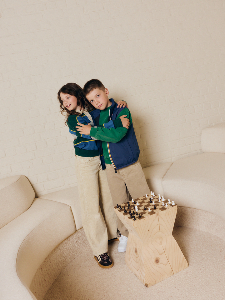 Dames & kids | shop the look van Puraai, AO76, Indee, Bellerose, K-Way, O'mer, Numph, Baum und Pferdgarten, Mrs Hosiery en New Balance | Winter '26 | Back to School