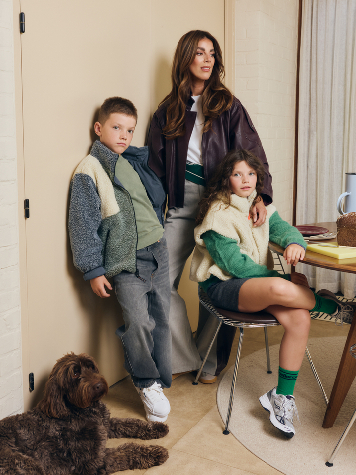Dames & kids | shop the look van Puraai, Ame, Suncoo, Amandine, Essentiel, Saucony, Bellerose, Indee, AO76 en Ralph Lauren Kids | Winter '26 | Back to School