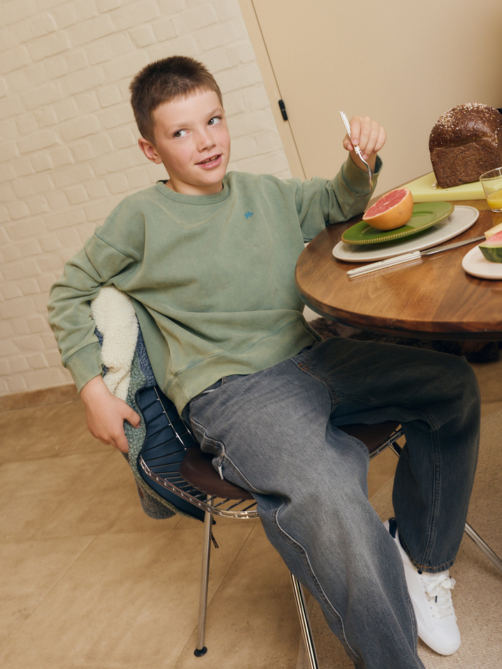 Dames & kids | shop the look van Puraai, Ame, Suncoo, Amandine, Essentiel, Saucony, Bellerose, Indee, AO76 en Ralph Lauren Kids | Winter '26 | Back to School