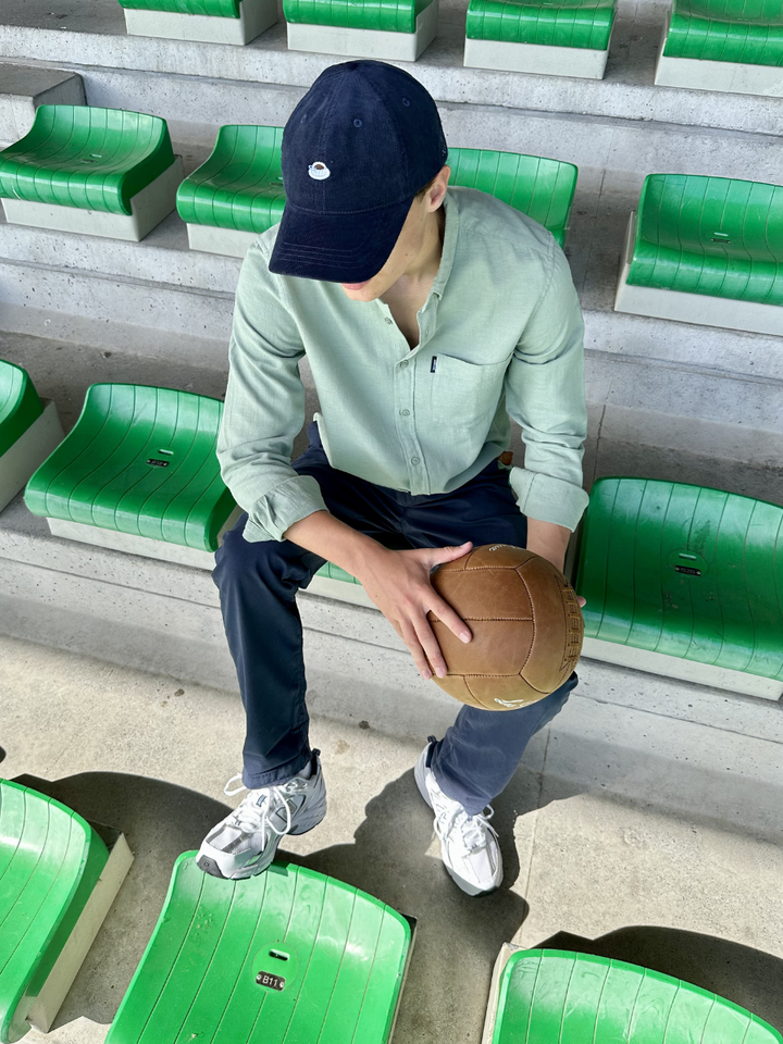 Heren | shop the look van Mos Mosh, Les Deux, Antwrp en New Balance | Zomer '26 | Deleye Creators FW26