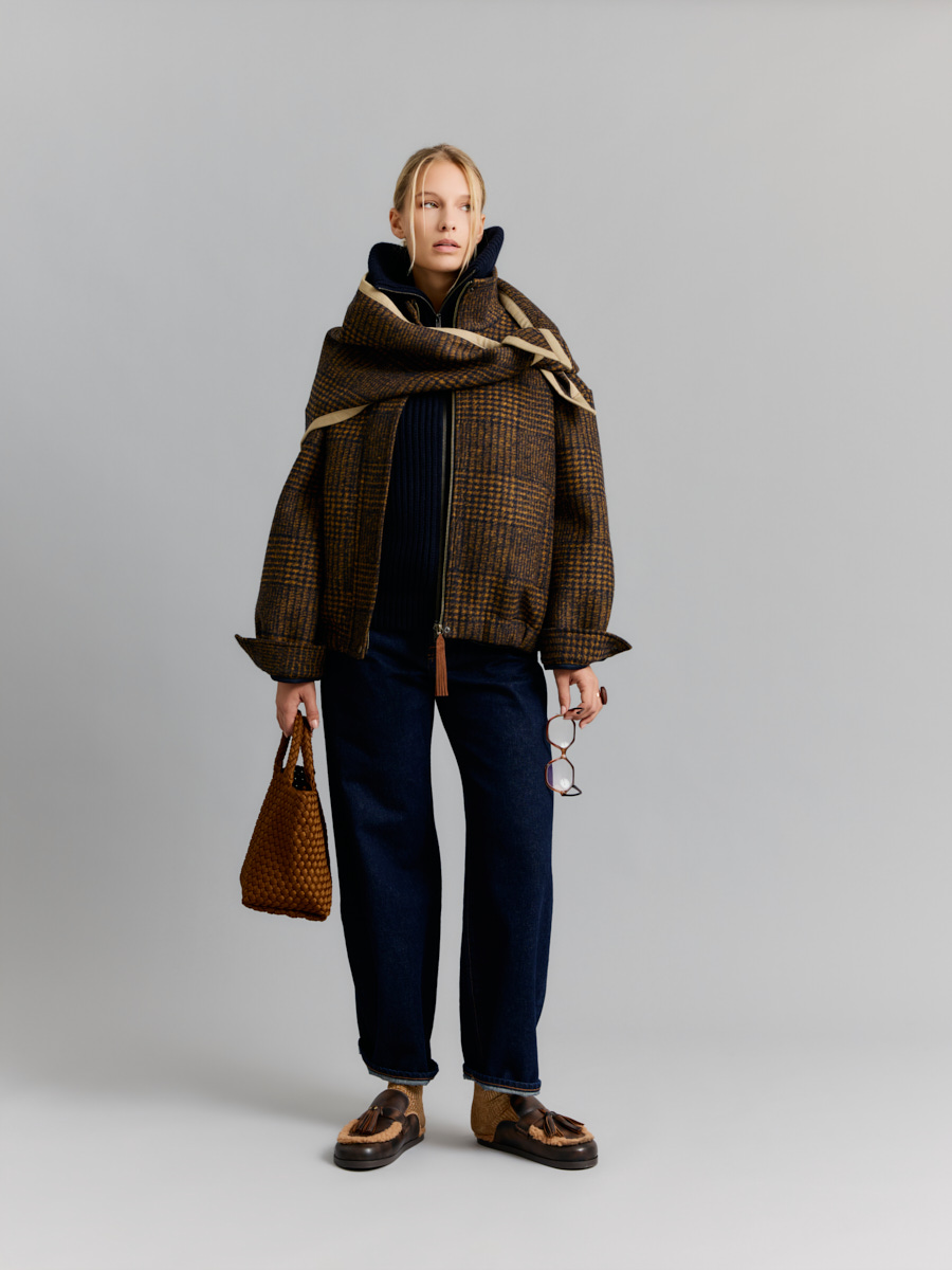 Dames | shop the look van AVDW, K&J, For all mankind, Marrea, Posa, Laurence Delvallez en Frank and Lucie | Winter '26 | Shop the look 3