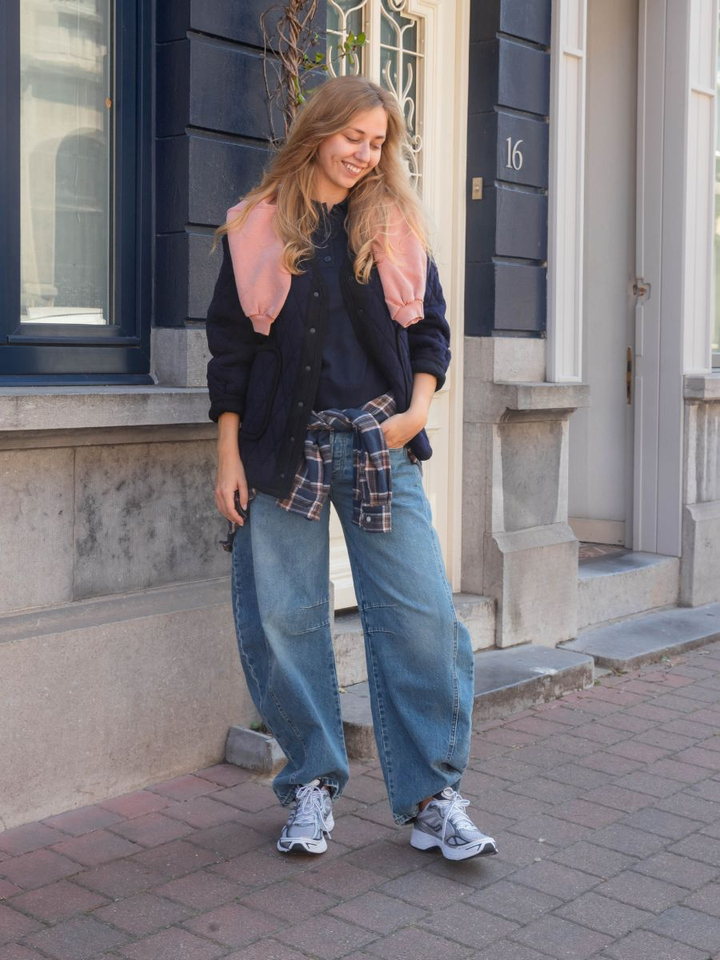 Dames | shop the look van Bellerose, Ichi, Saucony en LOÏS | Winter '26 | Deleye Creators FW26