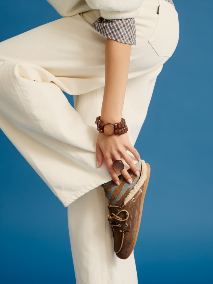 Dames | shop the look van Essentiel, Colorush, Haikure, Marrea, MarcMarcs, Posa, Komono en Laurence Delvallez | Winter '26 | Shop the look 2 FW26