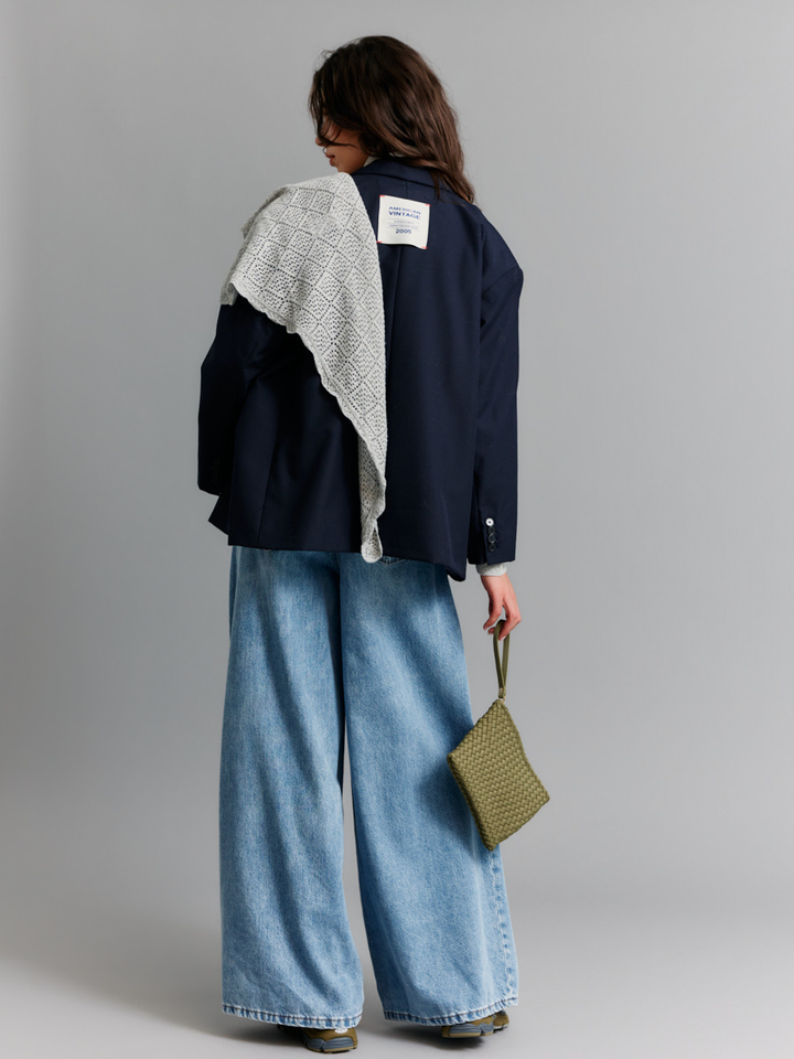 Dames | shop the look van Neo Noir, K&J, Grace & Mila, LOÏS, American Vintage, Saucony, Marrea en Bellerose | Winter '26 | Shop the look 2 FW26