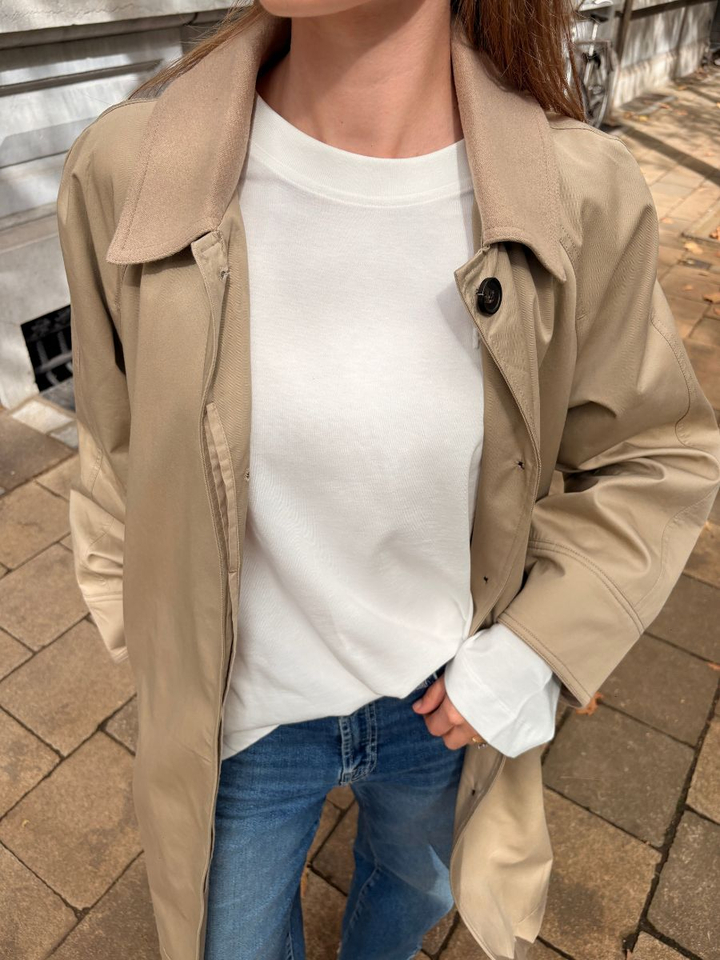 Dames | shop the look van Baum und Pferdgarten, Withblack, Posa en For all mankind | Winter '26 | Deleye Creators FW26