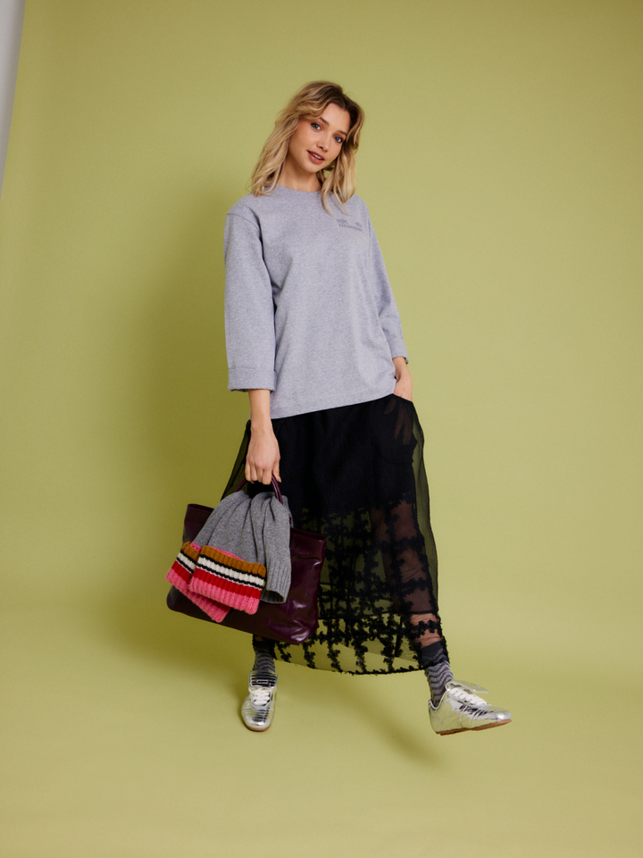 Dames shop the look van Baum und pferdgarten, Beck Sondergaard, Kaai, Stine Goya en Alohas Zomer 2026 shoot 1