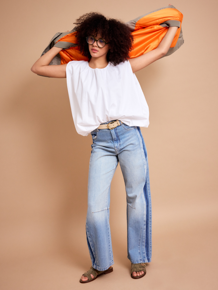 Dames shop the look van Bellerose, K&J, Les Venues, Munthe en Marrea Zomer 2026 shoot 2