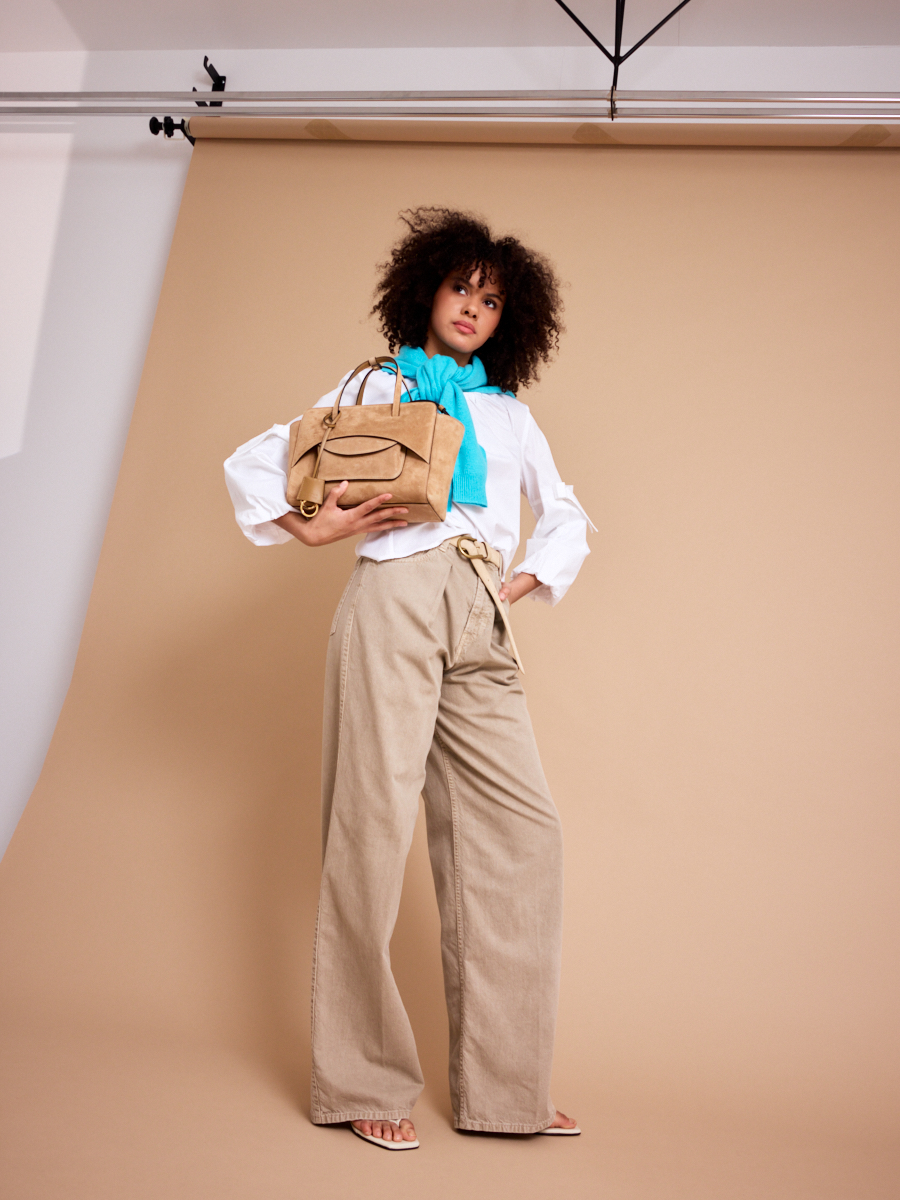 Dames shop the look van K&J, Munthe, Haikure en Hidesins Zomer 2026 shoot 2