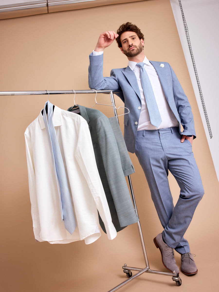 Heren shop the look van Floris van Bommel, Gran Sasso, Hugo Boss en Profuomo Zomer 2026 shoot 2