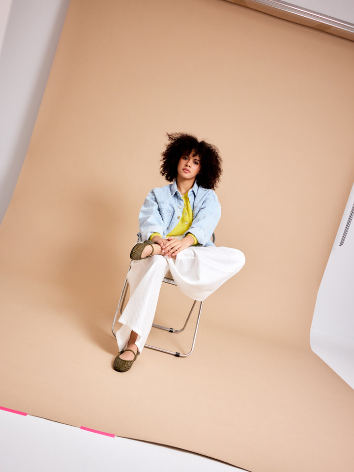 Dames shop the look van American Vintage, Ralph Lauren, Rotta, Homage, Withblack, Marrea en Eleh Zomer 2026 shoot 2